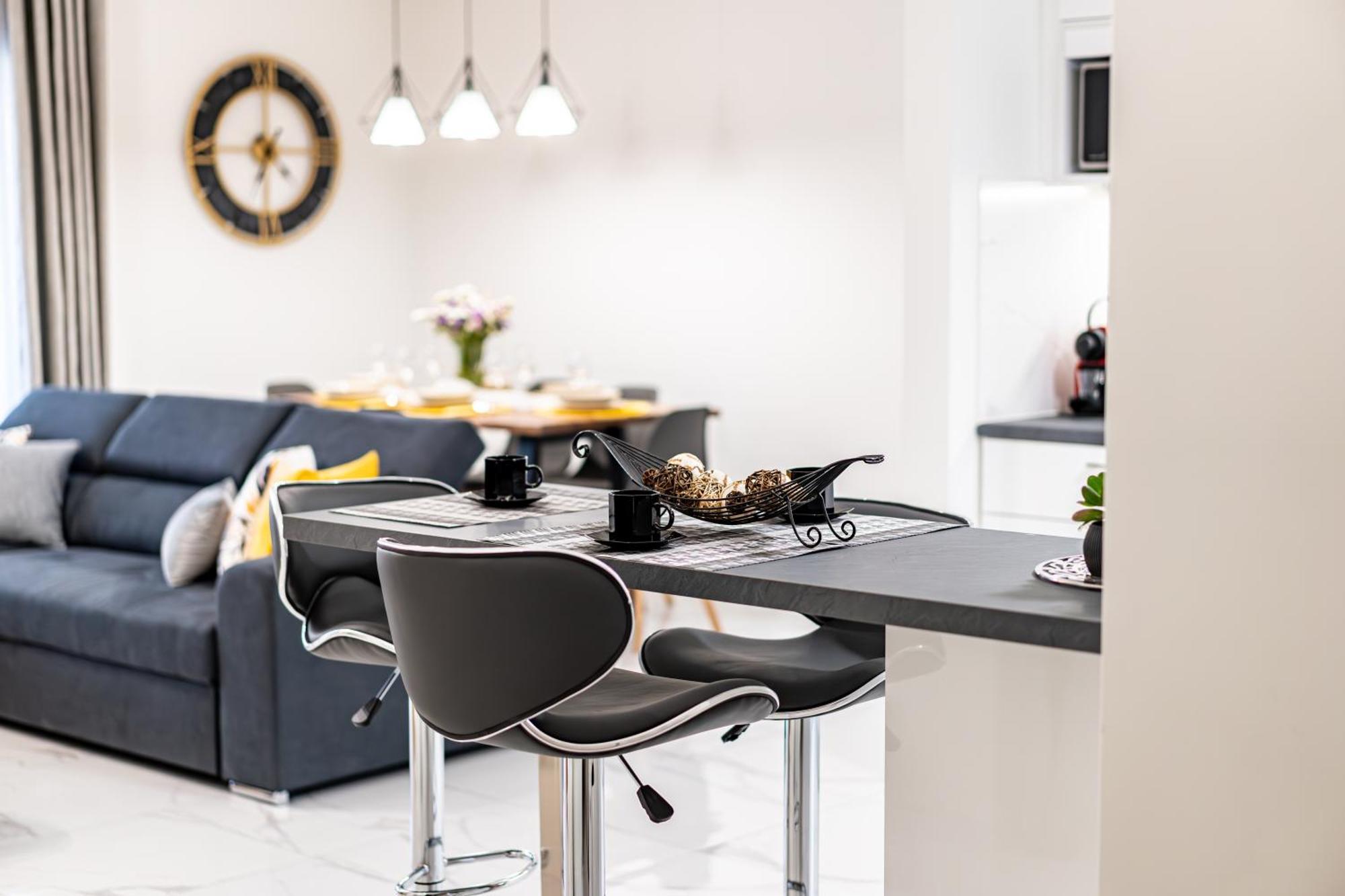 Euphoria Apartment Kalamata Bagian luar foto