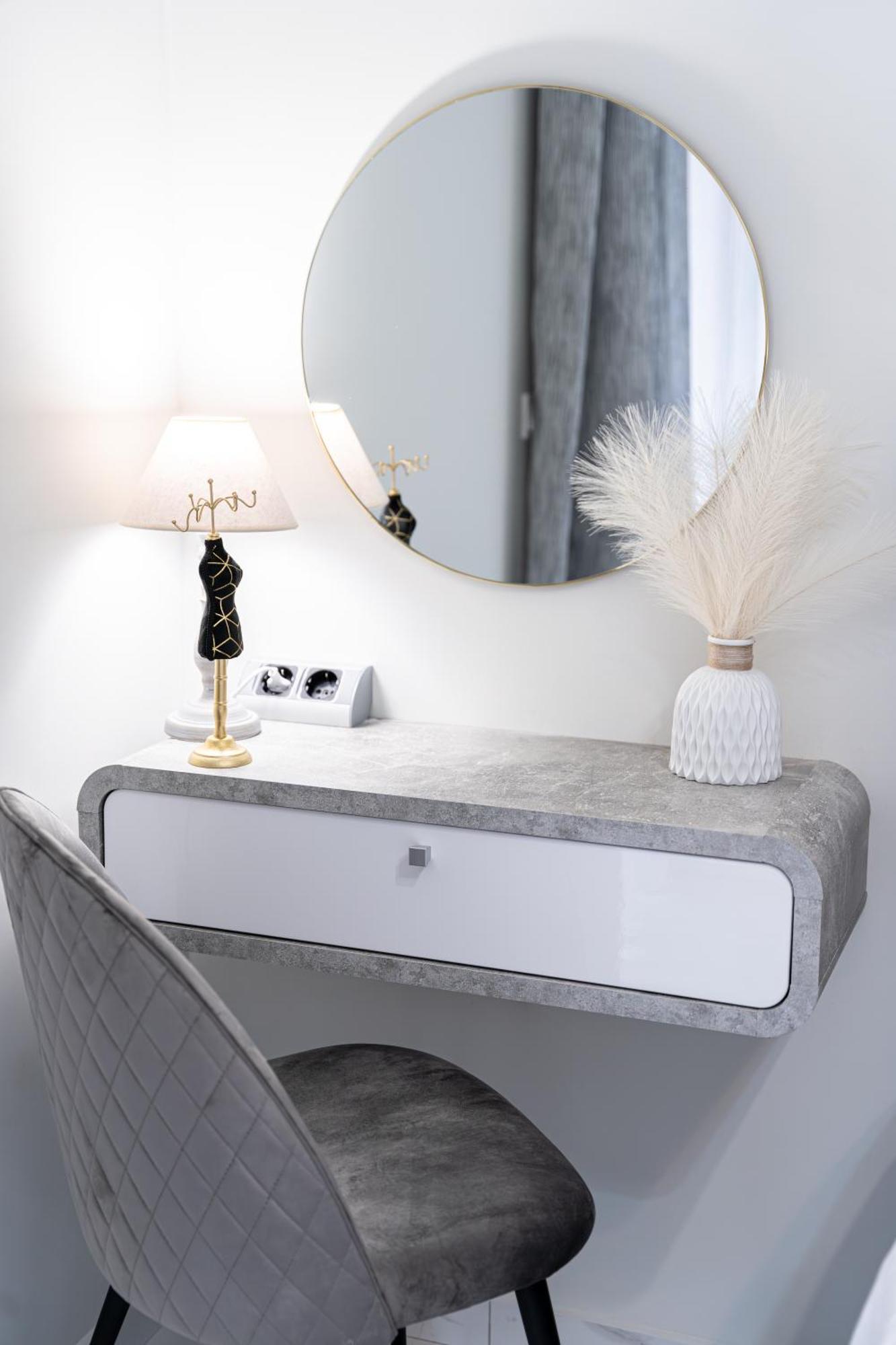 Euphoria Apartment Kalamata Bagian luar foto